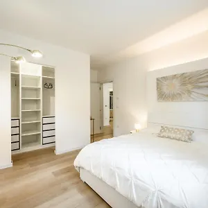 alle-mura-2-rooms-free-wifi-private-parking.emilia-romagnahotels.net/
